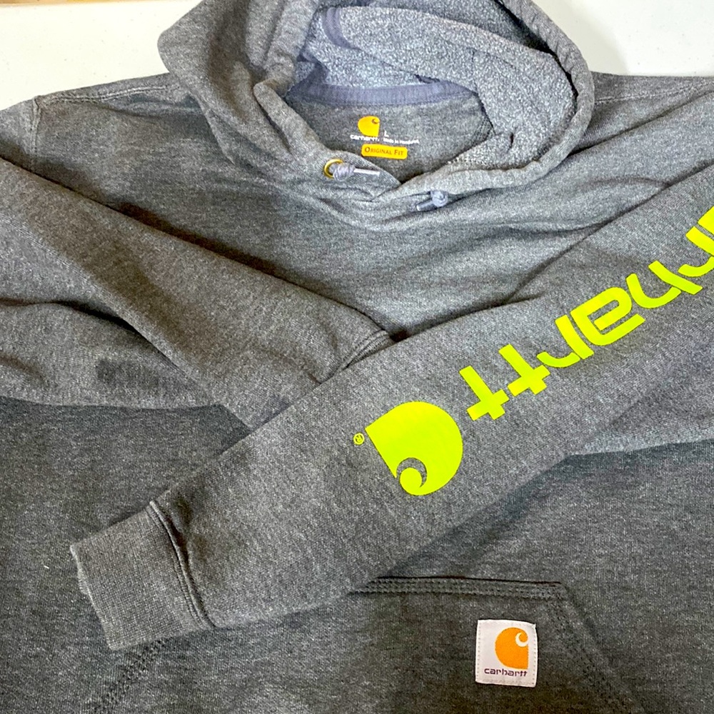 Men’s carhartt Hoodie, size Large